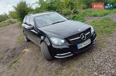 Mercedes-Benz C-Class 2011