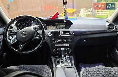 Универсал Mercedes-Benz C-Class 2014 в 