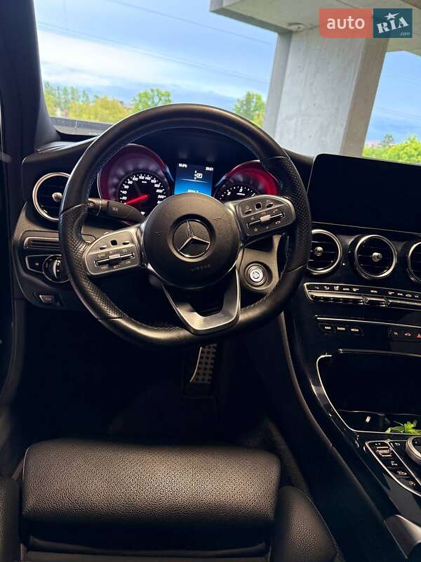 Седан Mercedes-Benz C-Class 2019 в Львові