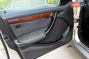 Седан Mercedes-Benz C-Class 2000 в 