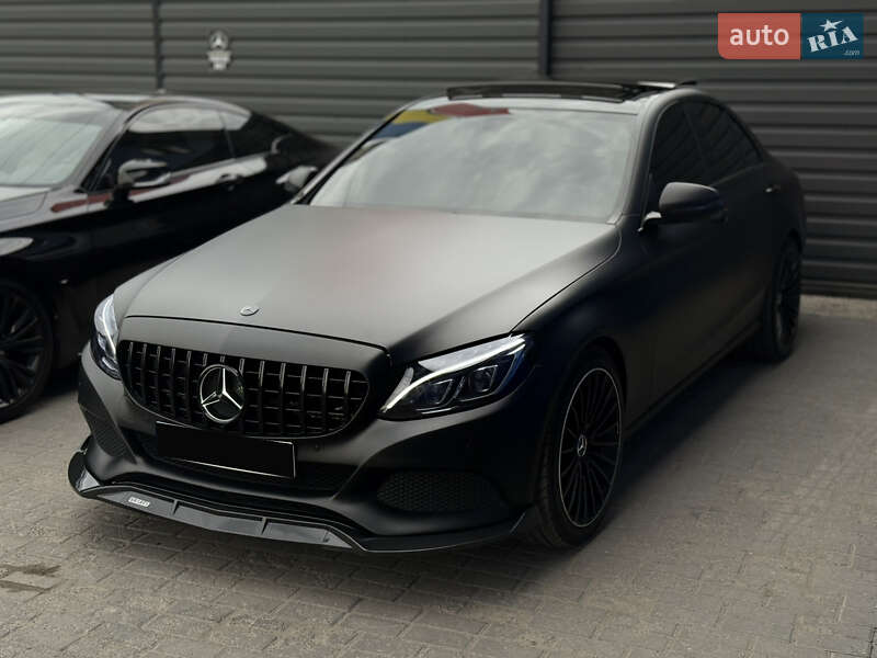 Седан Mercedes-Benz C-Class 2017 в Дніпрі