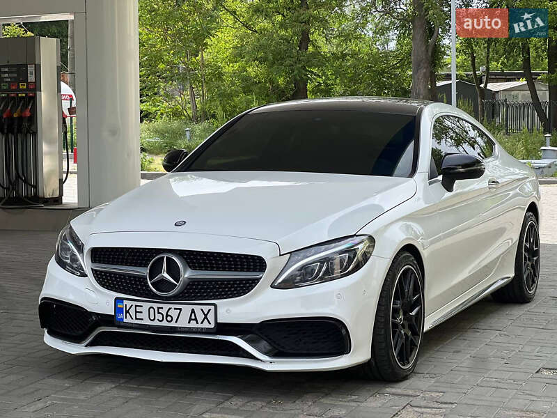 Купе Mercedes-Benz C-Class 2016 в Дніпрі