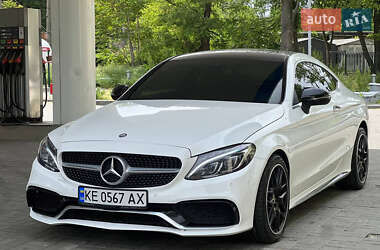 Купе Mercedes-Benz C-Class 2016 в 