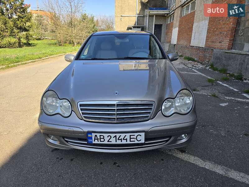 Седан Mercedes-Benz C-Class 2005 в Калинівці