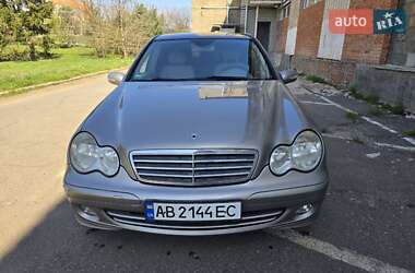 Седан Mercedes-Benz C-Class 2005 в 