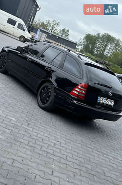 Універсал Mercedes-Benz C-Class 2002 в 