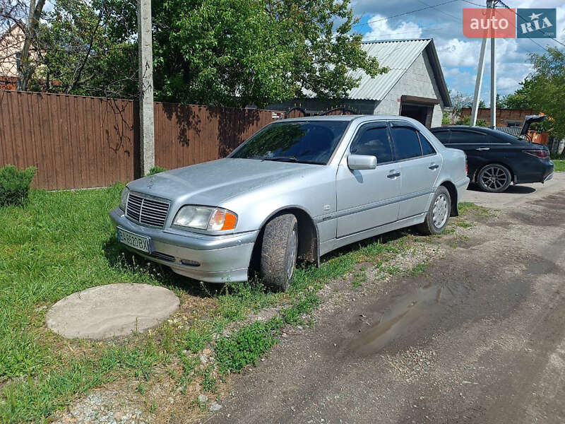 Седан Mercedes-Benz C-Class 1999 в Кропивницком