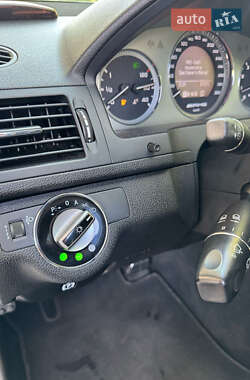 Седан Mercedes-Benz C-Class 2009 в 