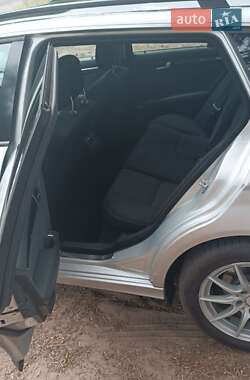 Универсал Mercedes-Benz C-Class 2011 в 