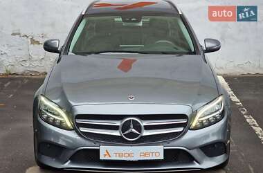 Универсал Mercedes-Benz C-Class 2020 в 