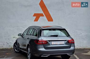 Универсал Mercedes-Benz C-Class 2020 в 