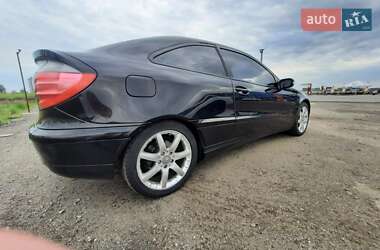 Купе Mercedes-Benz C-Class 2002 в 