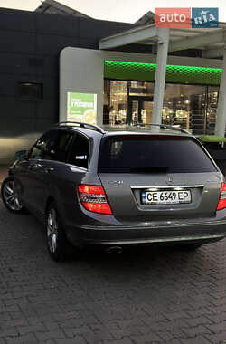 Mercedes-Benz C-Class 2011 Mercedes-Benz C-Class 2011
