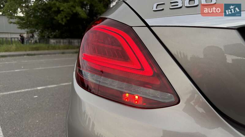 Седан Mercedes-Benz C-Class 2020 в Києві