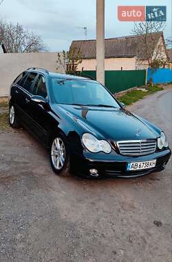 Универсал Mercedes-Benz C-Class 2005 в Жмеринке