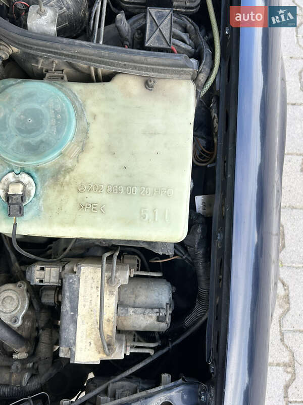 Седан Mercedes-Benz C-Class 1996 в Чернівцях