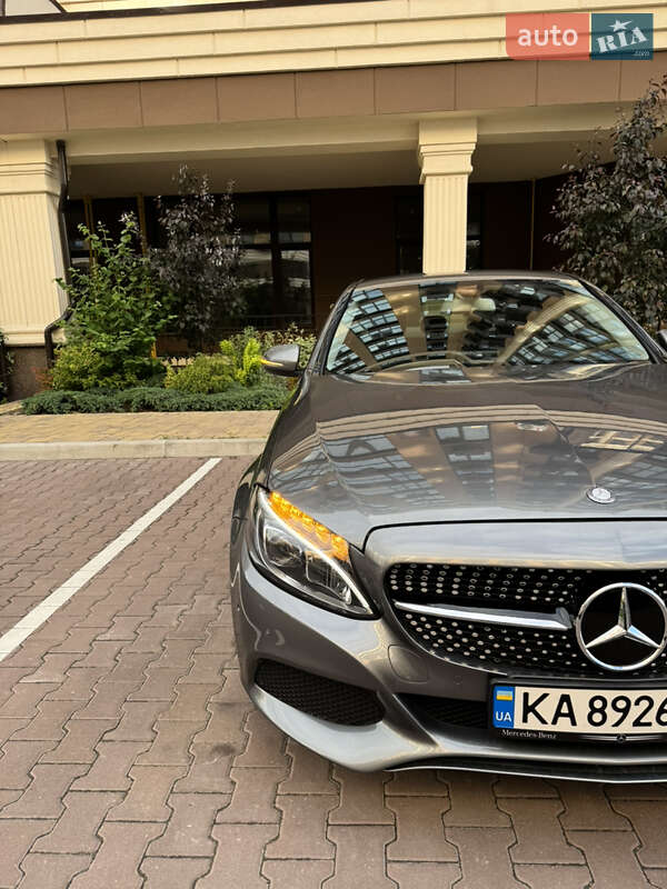 Седан Mercedes-Benz C-Class 2017 в Києві