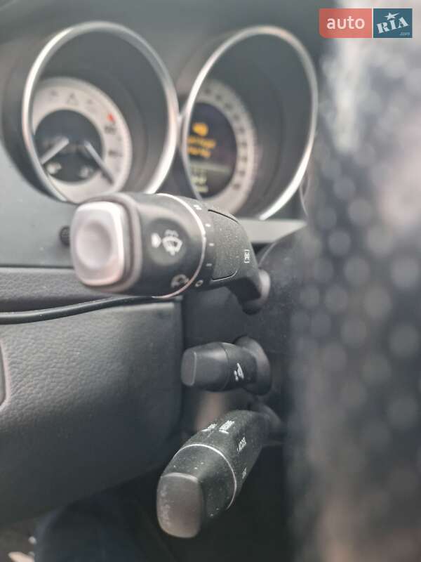 Седан Mercedes-Benz C-Class 2013 в Житомирі
