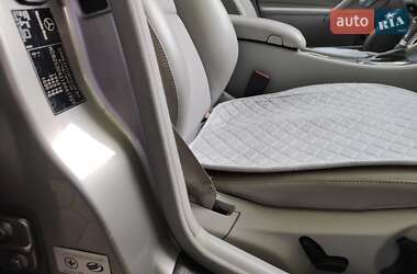 Седан Mercedes-Benz C-Class 2004 в 