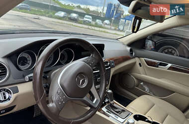 Седан Mercedes-Benz C-Class 2012 в Житомире