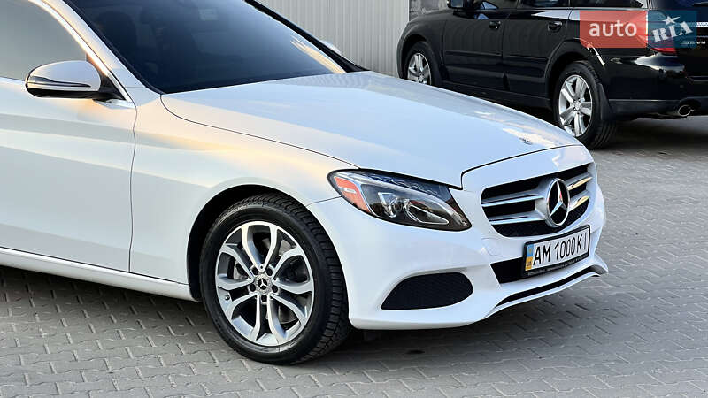 Седан Mercedes-Benz C-Class 2018 в Киеве