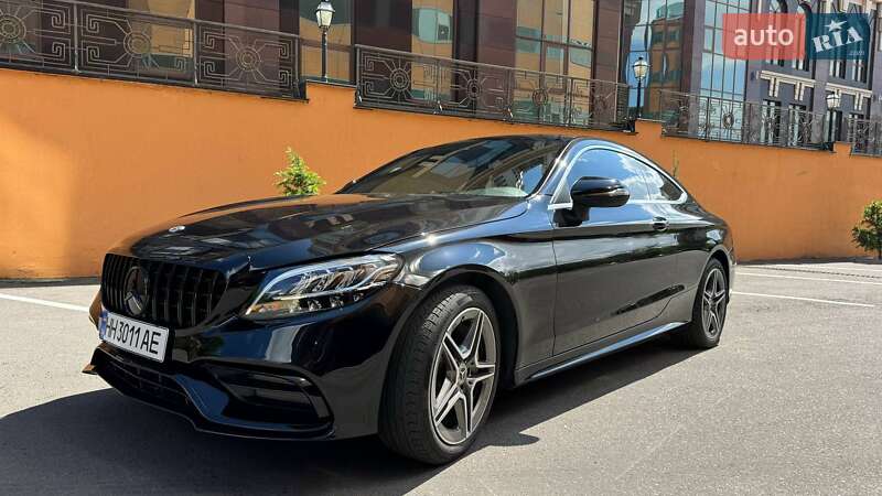 Купе Mercedes-Benz C-Class 2019 в Одесі