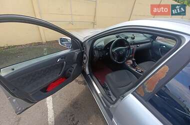 Седан Mercedes-Benz C-Class 2000 в 