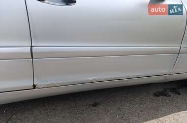 Седан Mercedes-Benz C-Class 2000 в 