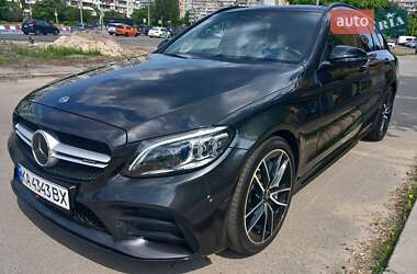 Универсал Mercedes-Benz C-Class 2019 в 