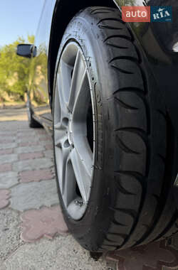 Седан Mercedes-Benz C-Class 2011 в 