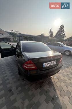 Седан Mercedes-Benz C-Class 2003 в 