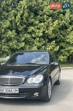 Седан Mercedes-Benz C-Class 2007 в 