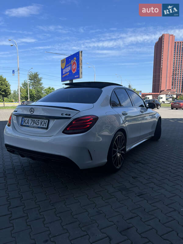 Седан Mercedes-Benz C-Class 2016 в Киеве фото 10 Седан Mercedes-Benz C-Class 2016 в Киеве