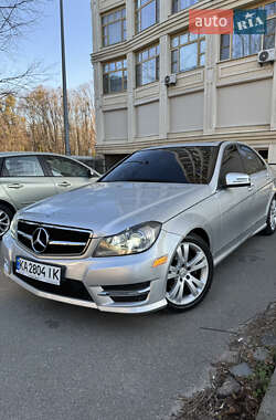 Седан Mercedes-Benz C-Class 2014 в Киеве