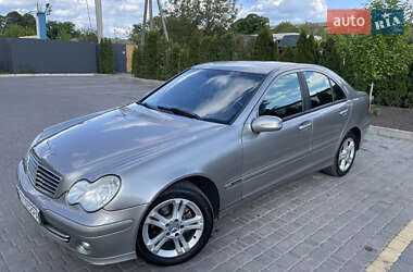 Седан Mercedes-Benz C-Class 2006 в 