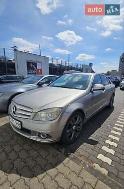 Седан Mercedes-Benz C-Class 2008 в Киеве