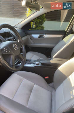 Седан Mercedes-Benz C-Class 2008 в 