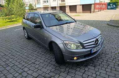 Универсал Mercedes-Benz C-Class 2010 в 