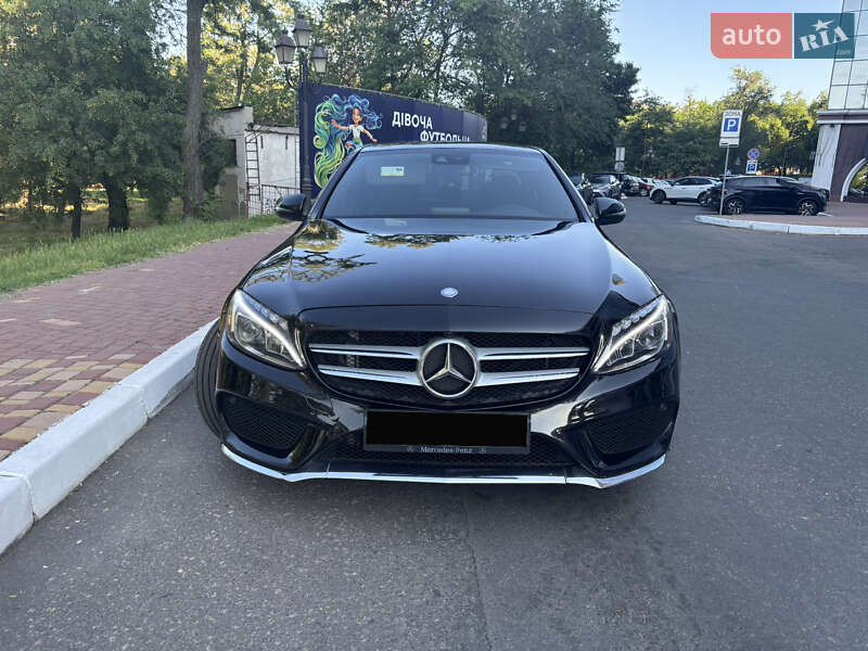 Седан Mercedes-Benz C-Class 2016 в 