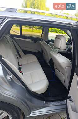 Универсал Mercedes-Benz C-Class 2010 в 