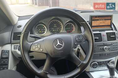 Универсал Mercedes-Benz C-Class 2010 в 
