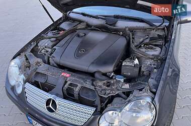 Купе Mercedes-Benz C-Class 2006 в 