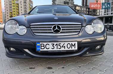 Купе Mercedes-Benz C-Class 2006 в 