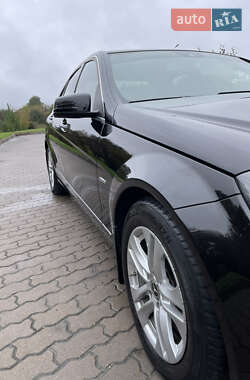 Седан Mercedes-Benz C-Class 2012 в 