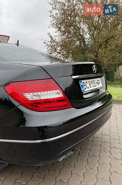 Седан Mercedes-Benz C-Class 2012 в 