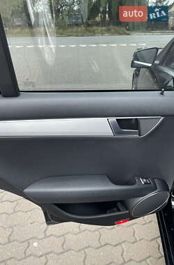Седан Mercedes-Benz C-Class 2012 в 