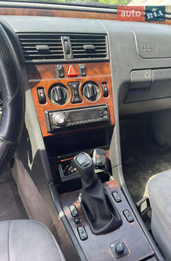 Седан Mercedes-Benz C-Class 1995 в 