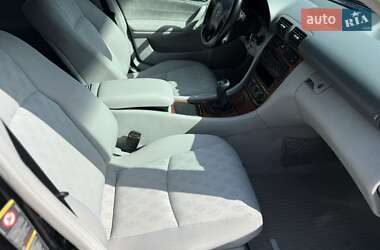 Седан Mercedes-Benz C-Class 2003 в 