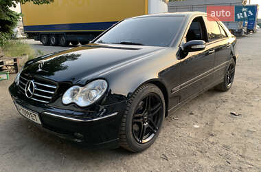 Седан Mercedes-Benz C-Class 2003 в 