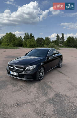 Mercedes-Benz C-Class 2019